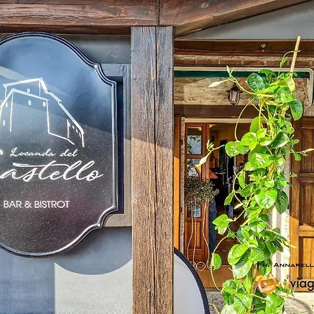 Del Castello *