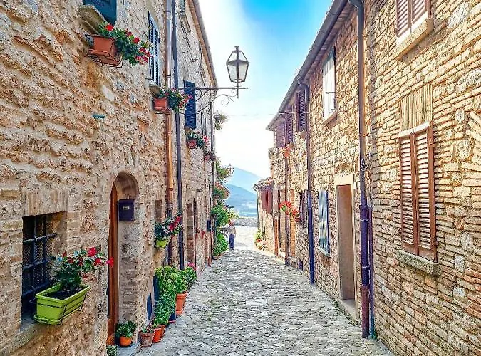 Del Castello Frontone